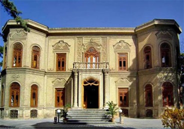 پاورپوینت تحلیل موزه آبگینه (خانه قوام السلطنه)