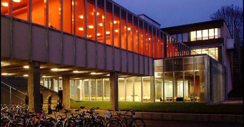 پاورپوینت تحلیل دانشکده معماری اسلو نروژ