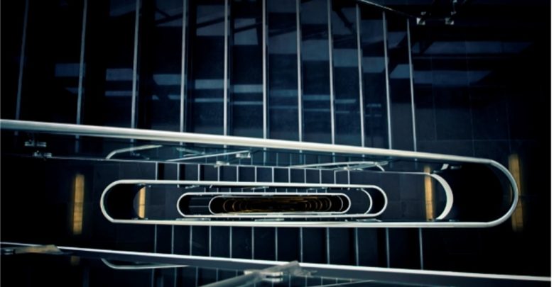 پاورپوینت تحلیل بیمارستان بارسلون اسپانیا